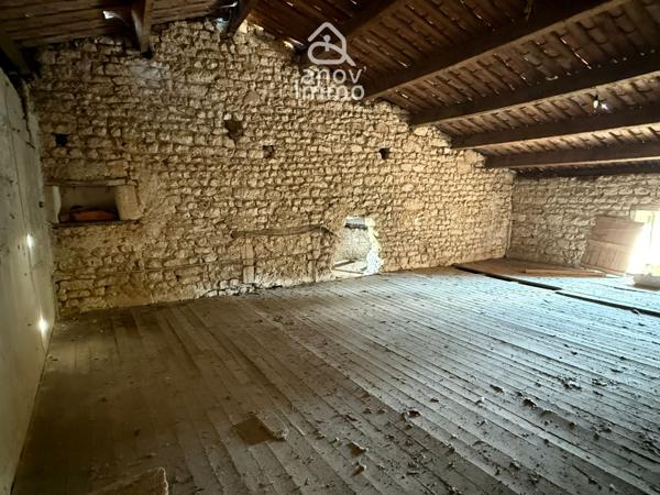 Maison
                                                                                                                                                                                                                                                                                                                        5 pièce(s)                                                                                                                                                                                                          3 chambre(s)                                                                                                                                                                                                          138  m²