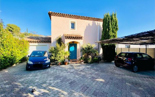 Maison à vendre    4 pièces • 126,35 m2 Cagnes-sur-Mer