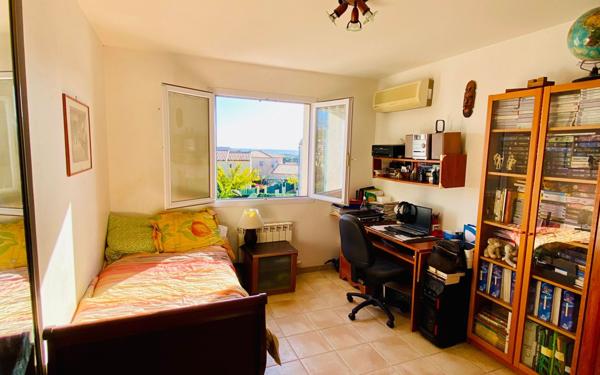 Maison à vendre    4 pièces • 126,35 m2 Cagnes-sur-Mer