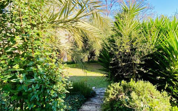 Maison à vendre    4 pièces • 126,35 m2 Cagnes-sur-Mer