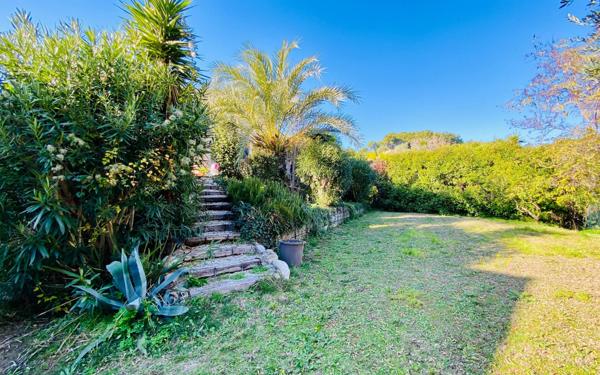 Maison à vendre    4 pièces • 126,35 m2 Cagnes-sur-Mer