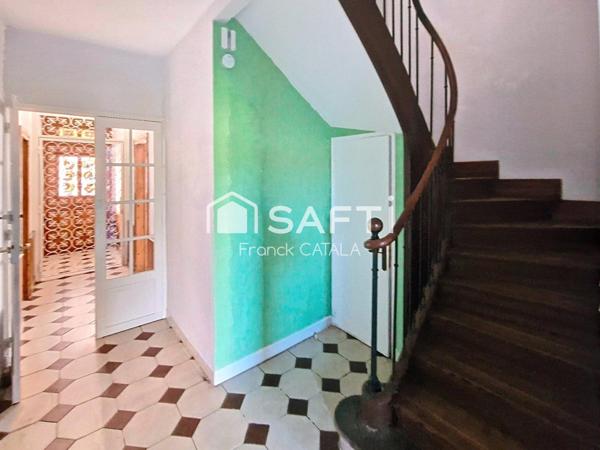 Beaucoup de potentiel pour cette maison Bourgeoise