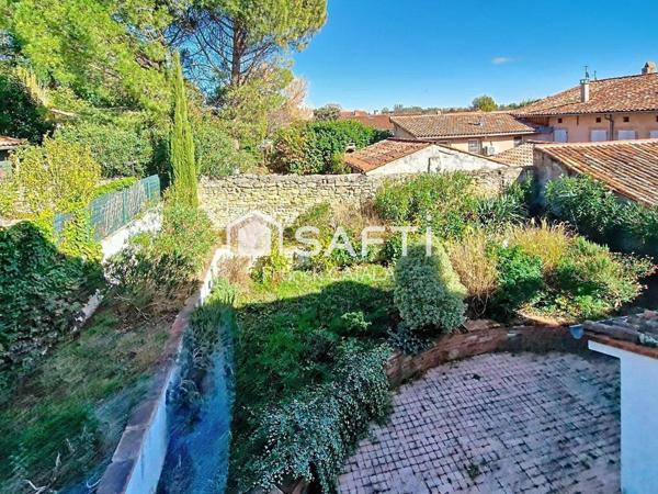 Beaucoup de potentiel pour cette maison Bourgeoise