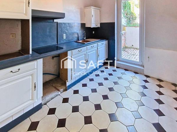 Beaucoup de potentiel pour cette maison Bourgeoise