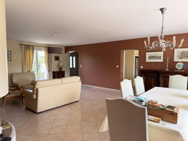Maison traditionnelle Cozes 180 m²
