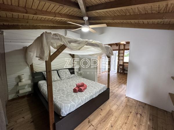 Saint-François (97118) Villa de 120m² environ sur un terrain de 500m² avec piscine.