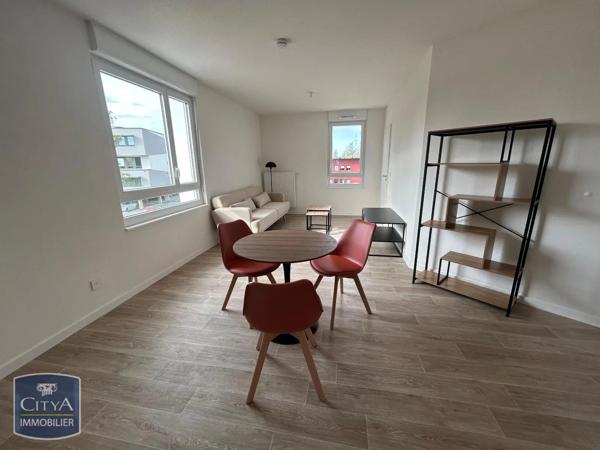 Appartement à louer 2 pièces 39.74m² Metz (57070)