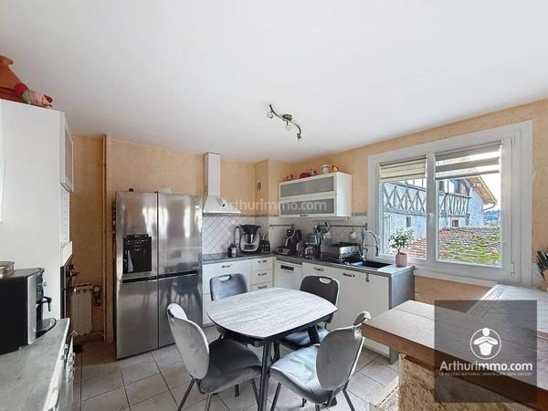 Vente Maison 7 pièces 144 m2 à Perreux