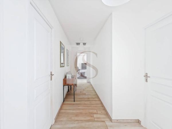 Maison à vendre 8 pièces de 200 m²