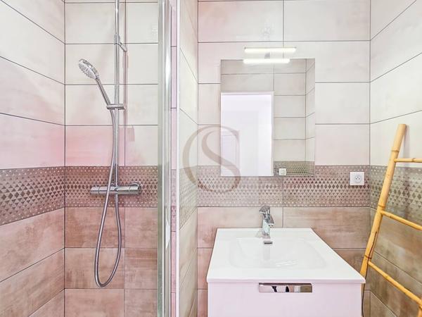 Maison à vendre 8 pièces de 200 m²