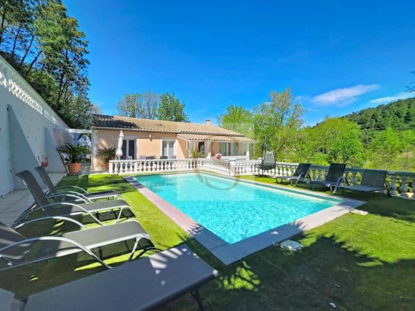 Maison à vendre 8 pièces de 200 m²