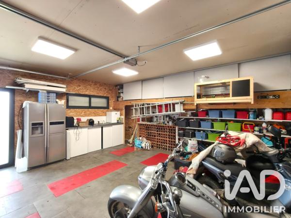 Maison à vendre 6 pièces 189 m² Montaigu-Vendée