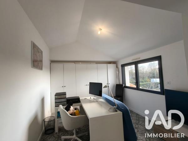Maison à vendre 6 pièces 189 m² Montaigu-Vendée