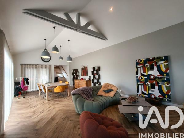 Maison à vendre 6 pièces 189 m² Montaigu-Vendée