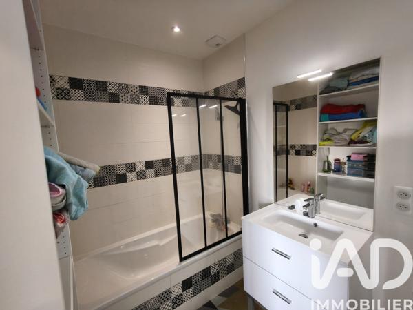 Maison à vendre 6 pièces 189 m² Montaigu-Vendée