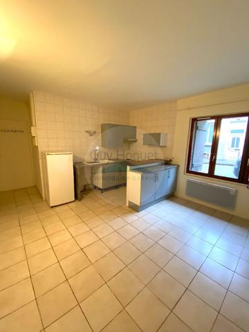 STUDIO CENTRE VILLE GUIGNES