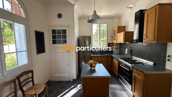 Vente Maison178 m² - 9 Pièces - COMBS LA VILLE (77380)