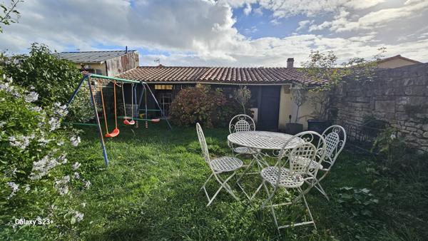 Maison - 7 pièces - 183 m²