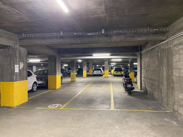 Vente Parking / box24 m² - PARIS (75014)