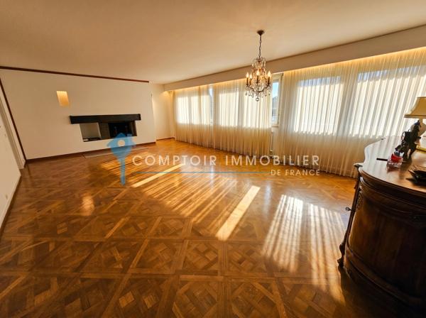 Immeuble
                                                                                                                                                
                                                                                                                                                
                                                                                                                                                
                                                    
                                                                                                                                                                                                                                                                                                                        342  m²                                                                                                                                                                                                         2 etage(s)
