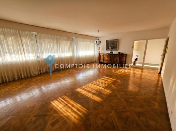 Immeuble
                                                                                                                                                
                                                                                                                                                
                                                                                                                                                
                                                    
                                                                                                                                                                                                                                                                                                                        342  m²                                                                                                                                                                                                         2 etage(s)