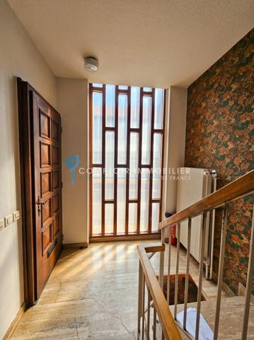 Immeuble
                                                                                                                                                
                                                                                                                                                
                                                                                                                                                
                                                    
                                                                                                                                                                                                                                                                                                                        342  m²                                                                                                                                                                                                         2 etage(s)