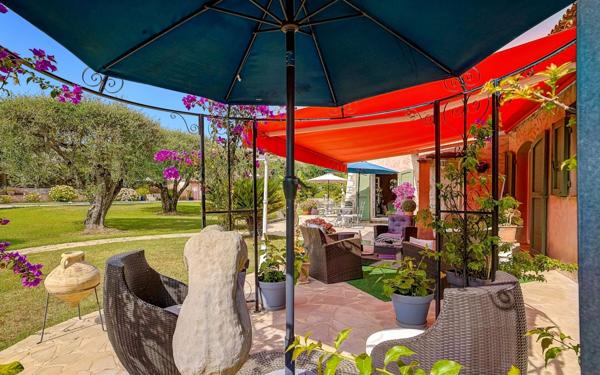 Maison à vendre    7 pièces •  La Gaude