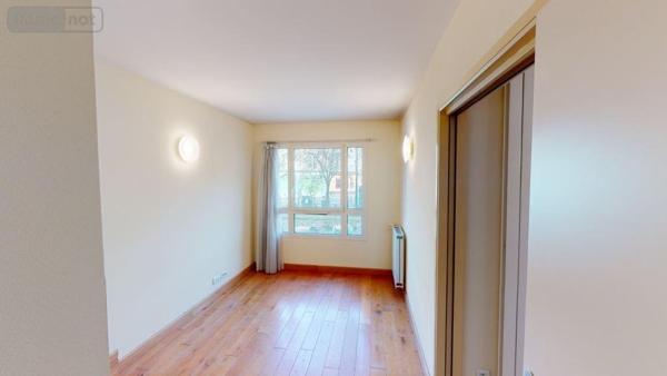 Bureaux à louer à Rennes en Ille-et-Vilaine (35000), ref : 006/1713   
RENNES-CENTRE MAIRIE