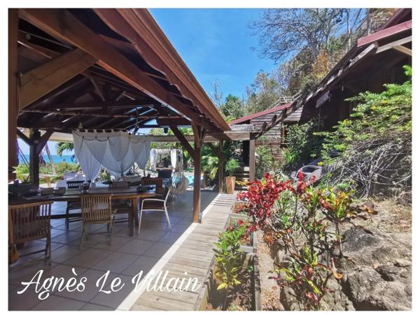 Maison Très Atypique Vue Mer avec Piscine + 2 Chambres d'Hôtes