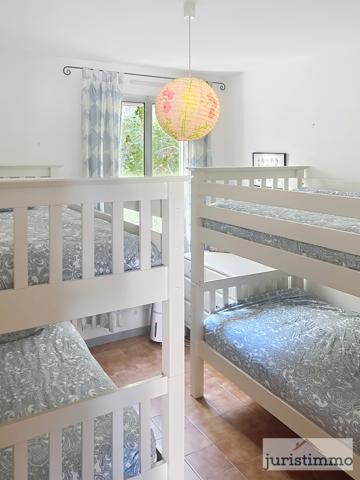 Mollans-sur-Ouvèze (26170) ***SOUS COMPROMIS*** Rare à la vente : Propriété avec 2 habitations indépendantes, grande piscine et vue dégag