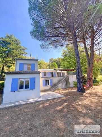 Mollans-sur-Ouvèze (26170) ***SOUS COMPROMIS*** Rare à la vente : Propriété avec 2 habitations indépendantes, grande piscine et vue dégag