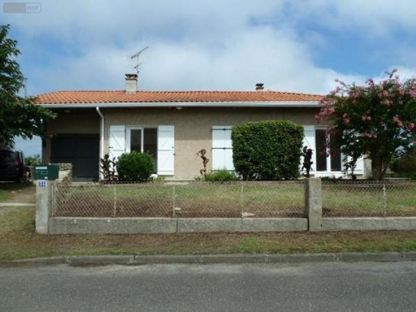 Maison à vendre à Villeneuve-de-Marsan dans les Landes (40190), ref : 1006080