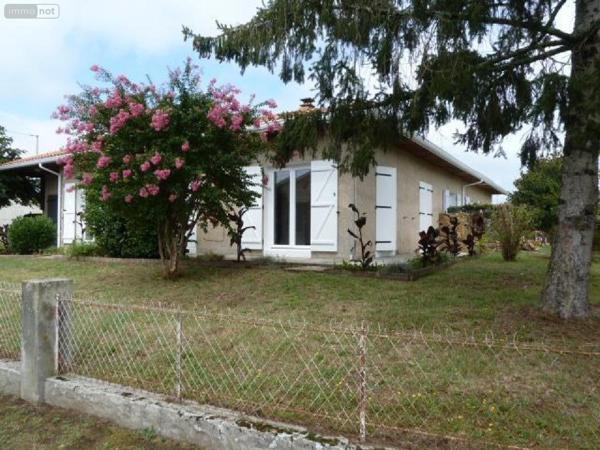 Maison à vendre à Villeneuve-de-Marsan dans les Landes (40190), ref : 1006080