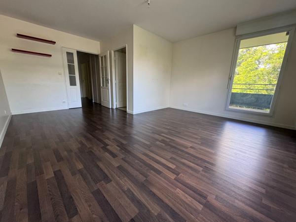 Appartement à vendre 3 pièces SAINT CYR SUR LOIRE (37)