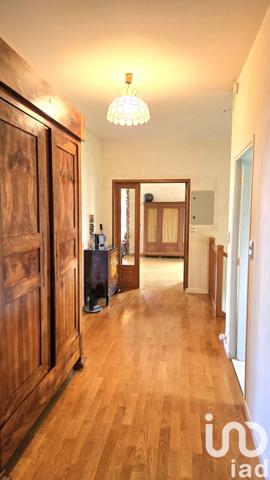 Maison à vendre 7 pièces 203 m² Clermont-Ferrand