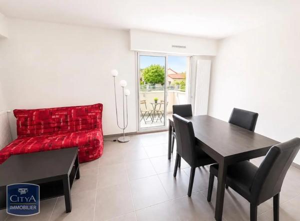 Appartement à louer 3 pièces 63.25m² Nantes (44200)
