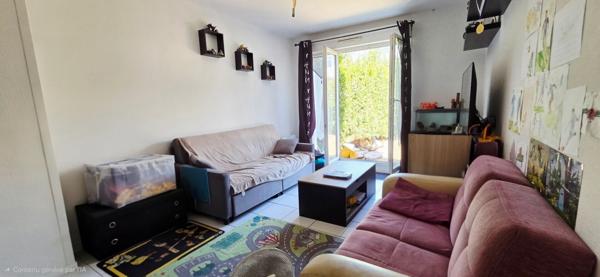 Appartement Etampes 2 pièce(s) vendu loué 711 € hors charges avec jardin et une place de stationnement.