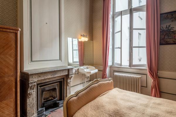 Lyon 2 - Place Bellecour - Appartement de 183.05 m² - 4 Chambres