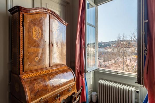 Lyon 2 - Place Bellecour - Appartement de 183.05 m² - 4 Chambres