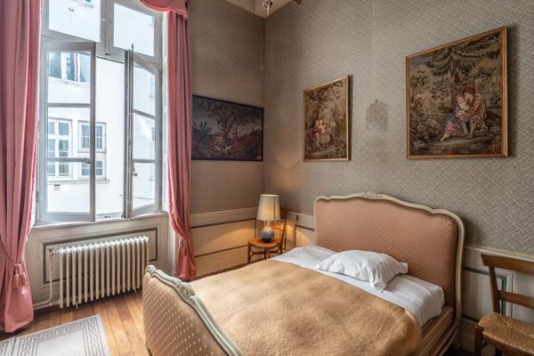 Lyon 2 - Place Bellecour - Appartement de 183.05 m² - 4 Chambres