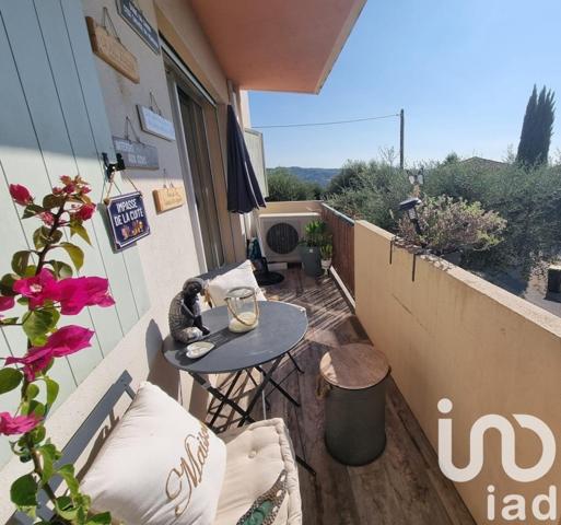 Appartement 3 pièces de 74 m² à Grasse (06130)