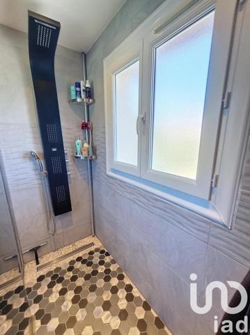 Appartement 3 pièces de 74 m² à Grasse (06130)