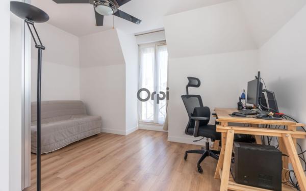 Appartement à vendre    4 pièces • 104,30 m2 Saint-Maurice
