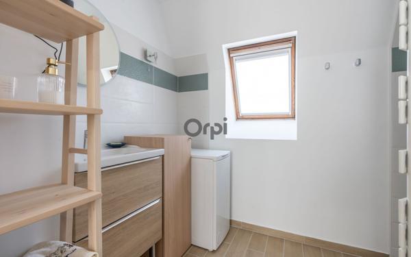 Appartement à vendre    4 pièces • 104,30 m2 Saint-Maurice