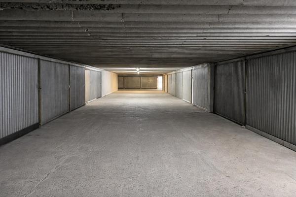 Garage fermé de 18m2