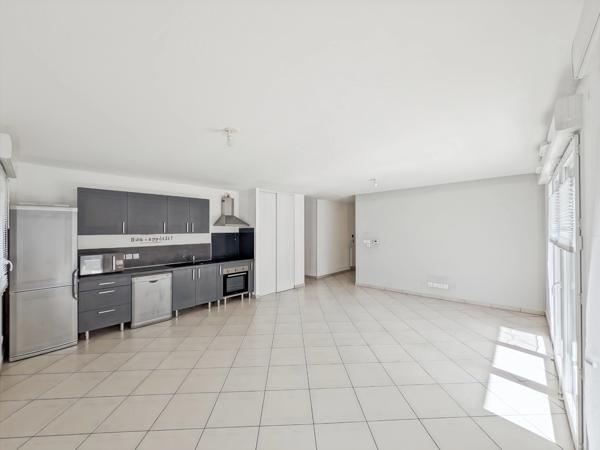 Dpt Haute Savoie (74), à vendre SCIEZ Appartement T3 de 70,70 m² avec balcon bien exposé et au calme