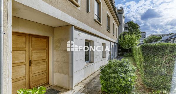 À vendre Maison 18 pièces 404 m² - Issy-les-moulineaux 92130