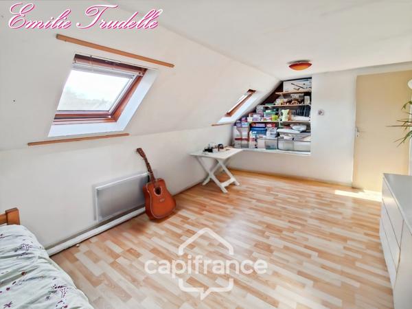 Maison à vendre 4 pièces CHAHAIGNES (72)
