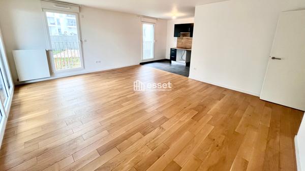 Location Appartement 5 pièces 101.6 m² - Rueil-malmaison 92500