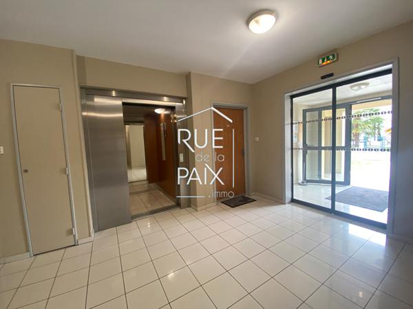 86200 LOUDUN Appartement en VIAGER Loudun 4 pièce(s) 83 m2